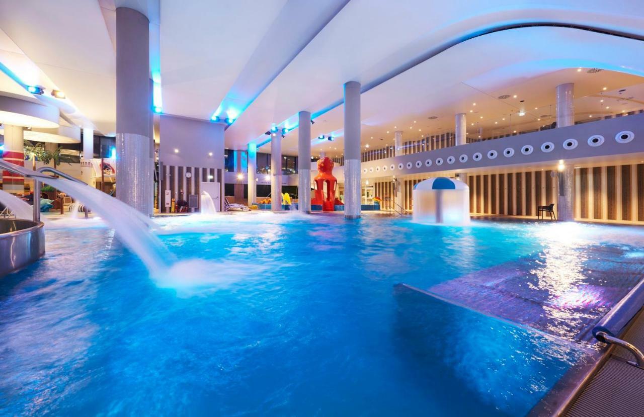 Vacationclub - Baltic Park Fort Apartament F.311 Świnoujście Esterno foto